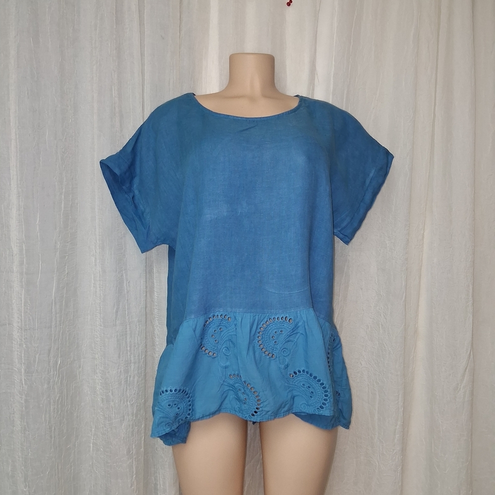 TERZO MILLENNIO Elegant Blue Blouse with Embroidered Hem SZ L 100% Linen